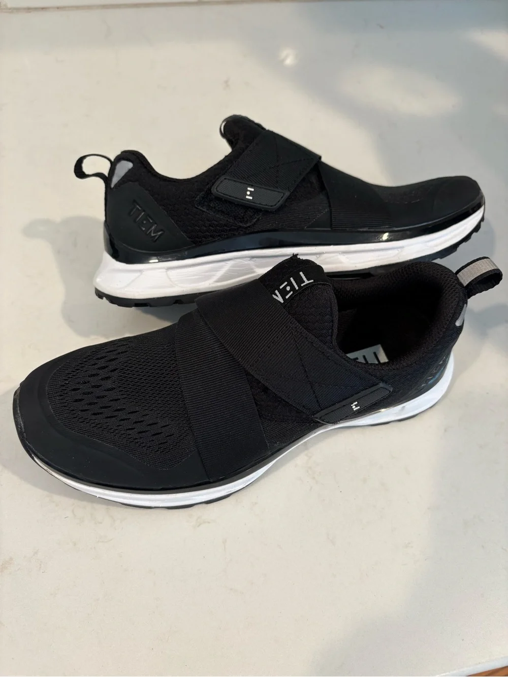 TIEM Slipstream - Black-Black (SPD Cleat attached/included)